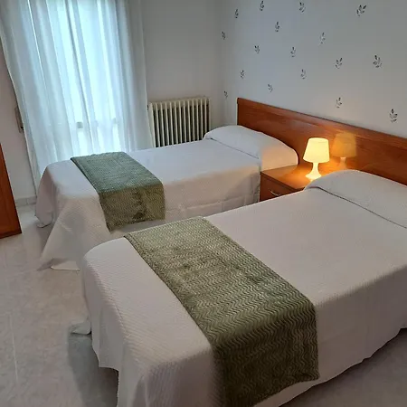 Apartamento Dos Valles Ainsa Exterior photo